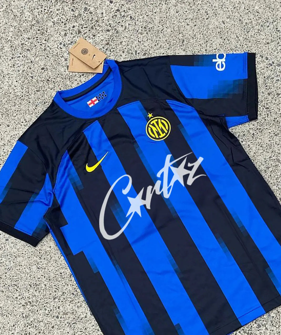 Camisola Edição Limitada Especial Inter Milão x Corteiz
