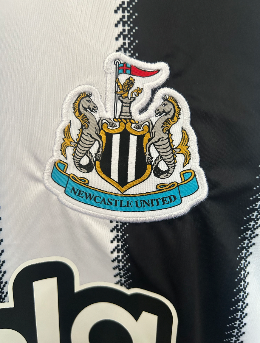 Newcastle Home Jersey 2025/2026