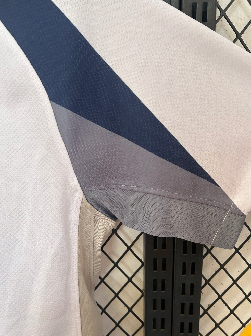 Uniforme Local Tottenham Spurs 2025-2026
