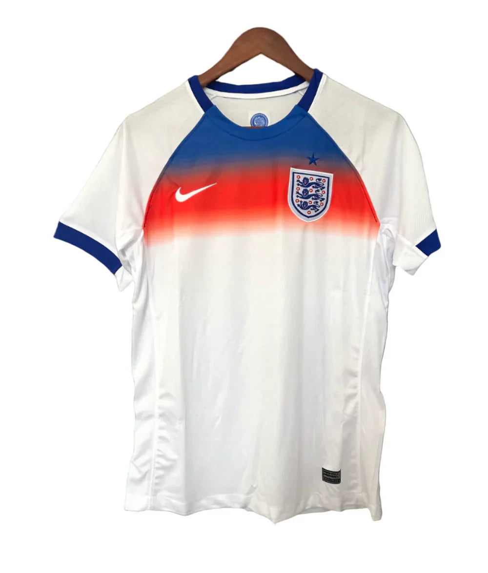 Kit casalingo Inghilterra 2025-2026