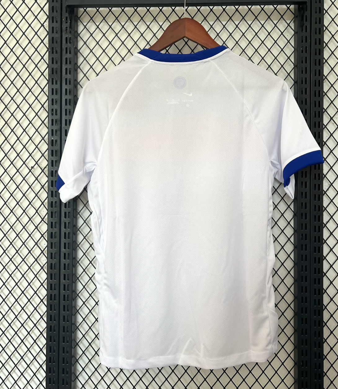 Kit casalingo Inghilterra 2025-2026