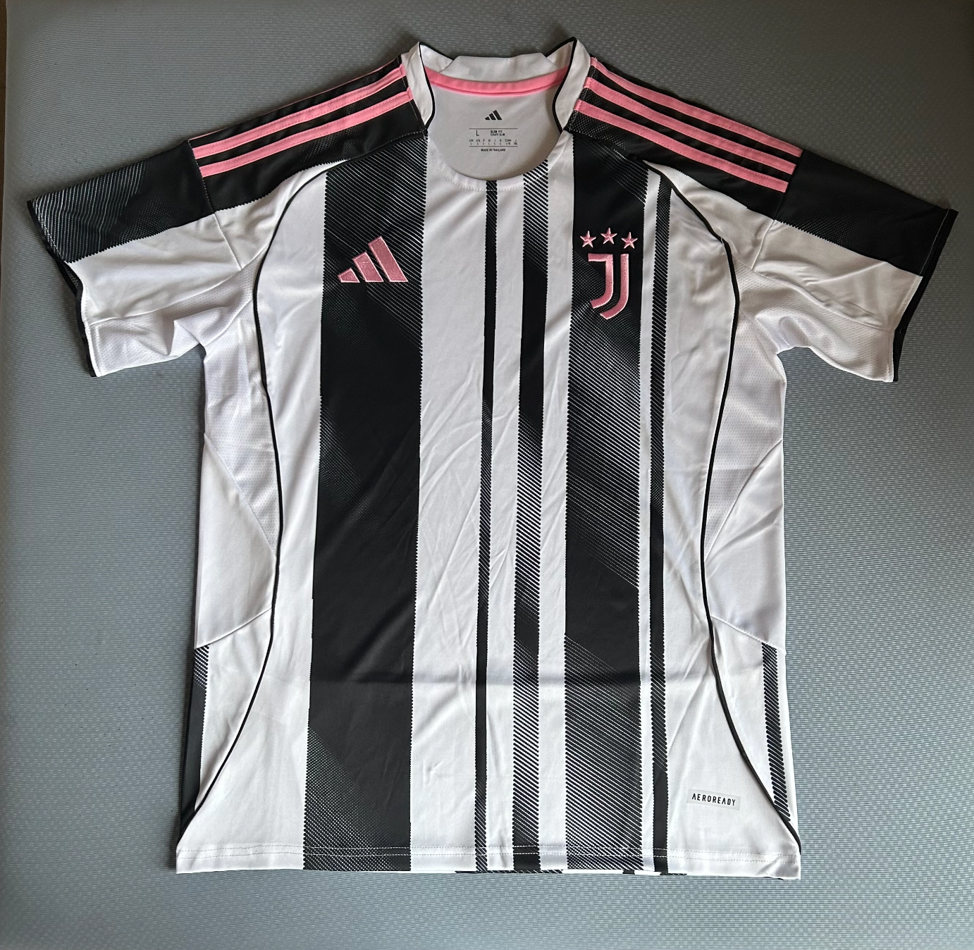 Équipement domicile Juventus 25/26