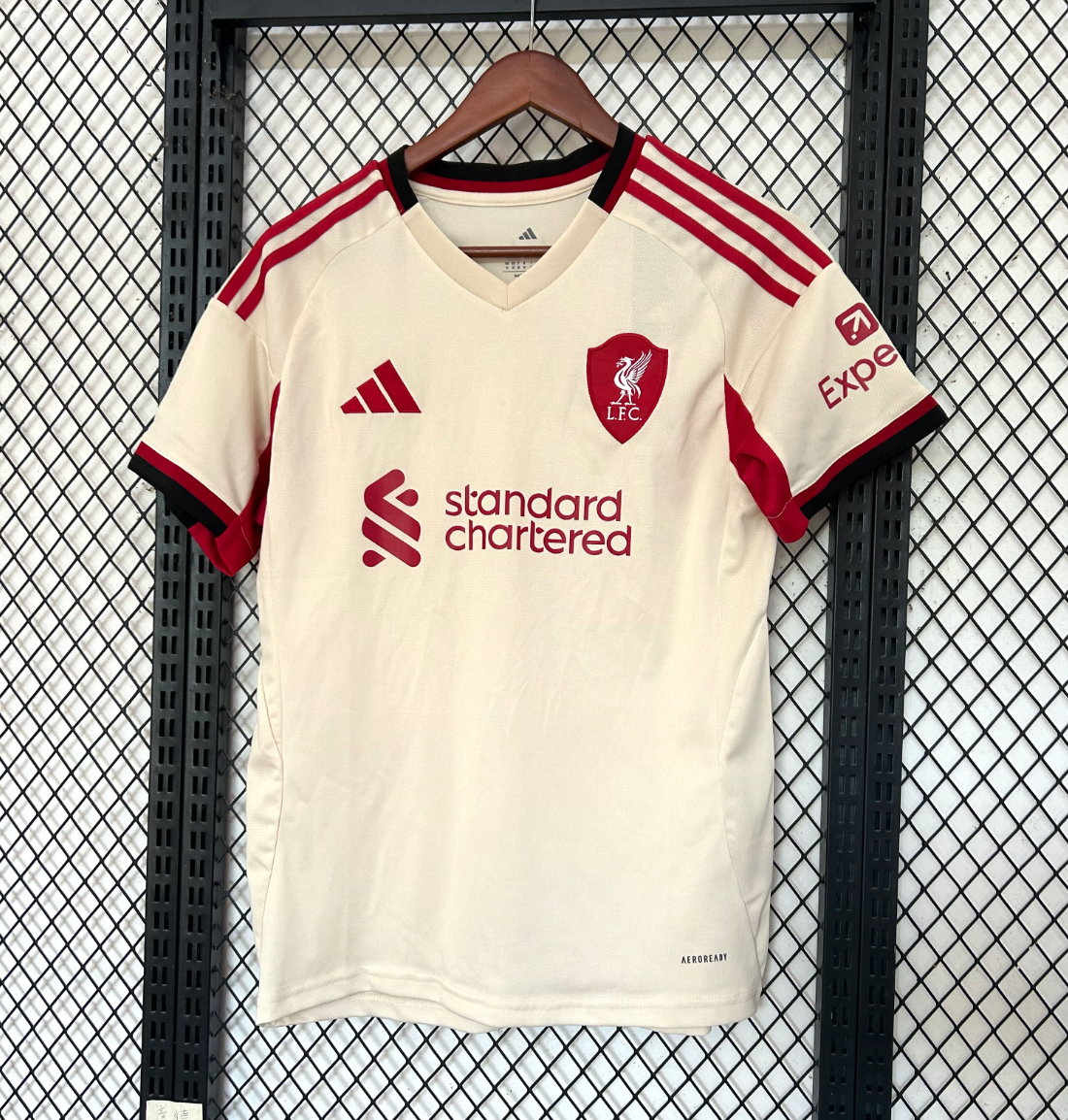 Camisola Fora Liverpool 2025/2026