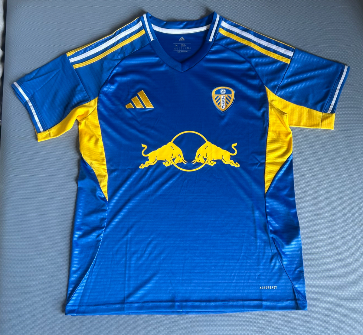 Leeds United 2025/2026 Away Jersey