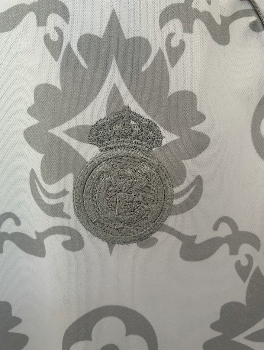 Real Madrid x Louis Vuitton LV Edición Especial 2025/2026