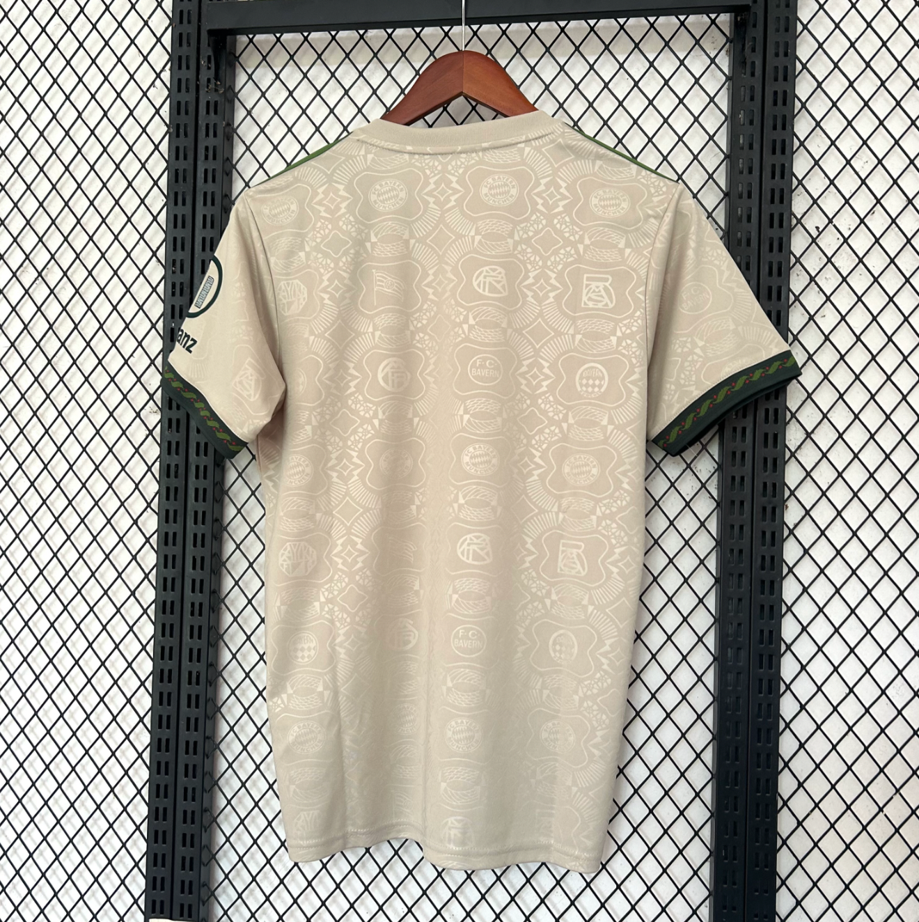 Maglia Bayern Monaco Wiesn 2025/26