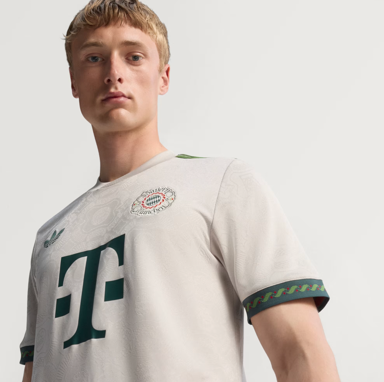 Maglia Bayern Monaco Wiesn 2025/26