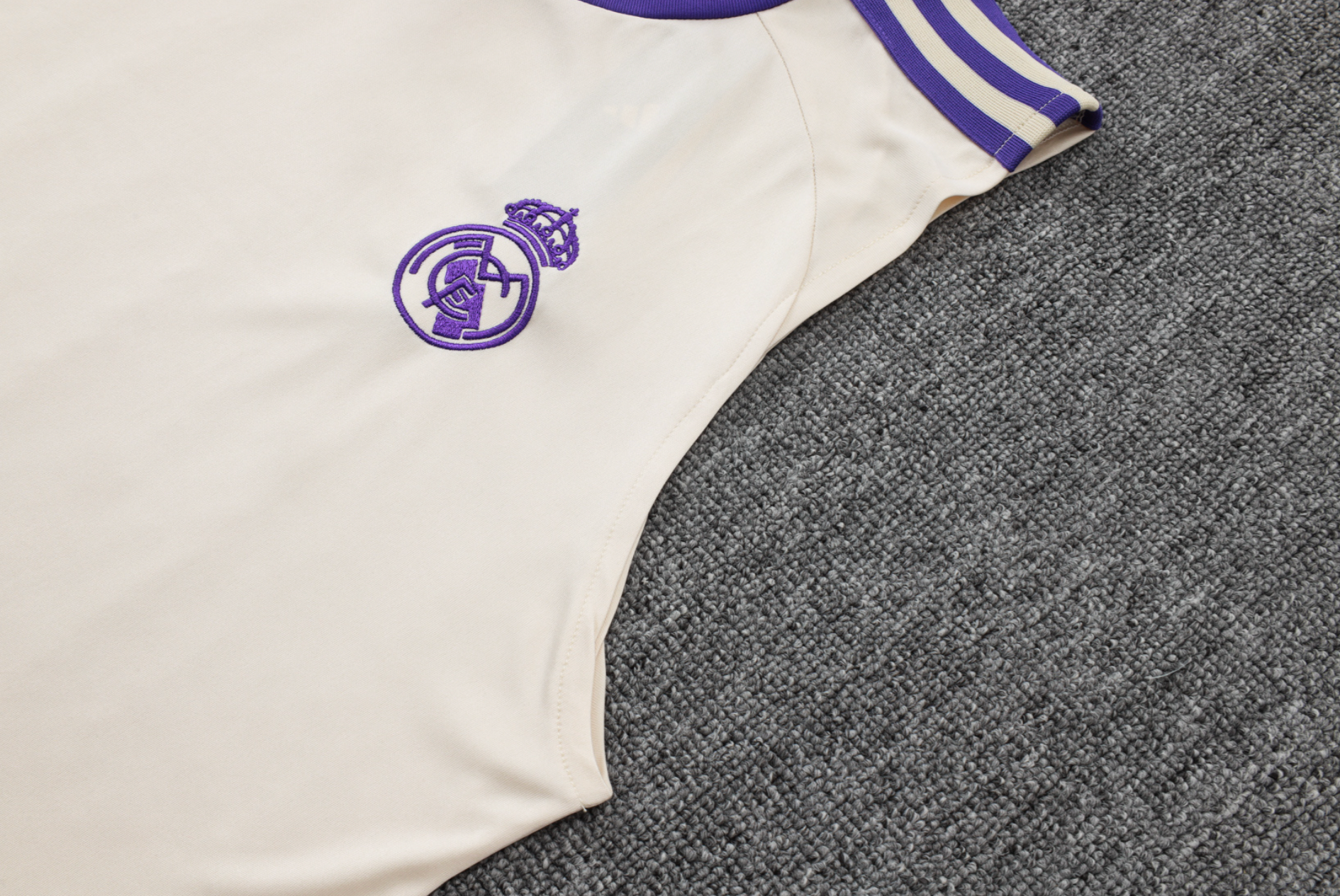 Set Allenamento Estivo Senza Maniche Real Madrid 2025/2026