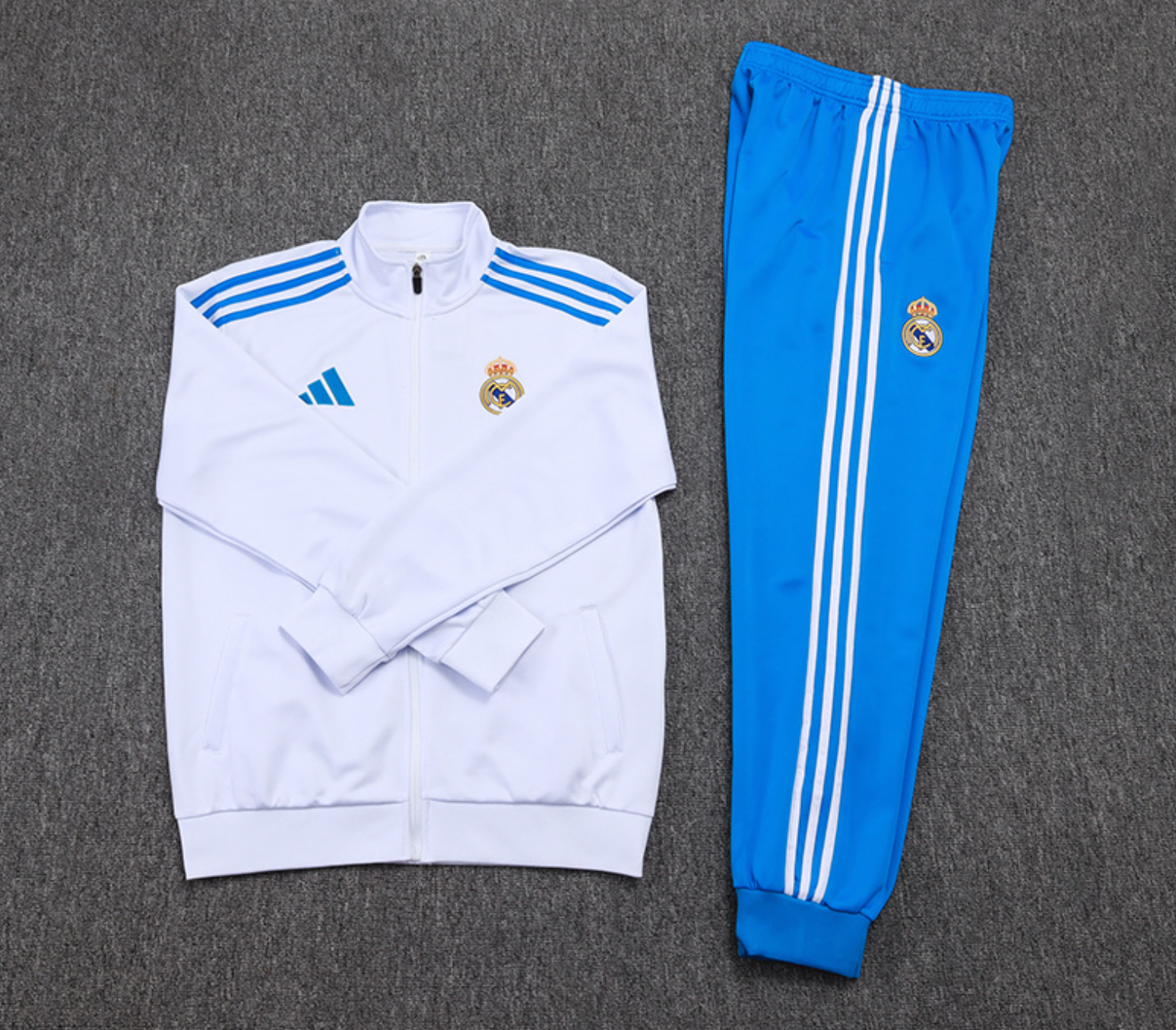 Real Madrid 2025/2026 Weiß-blauer Trainingsanzug