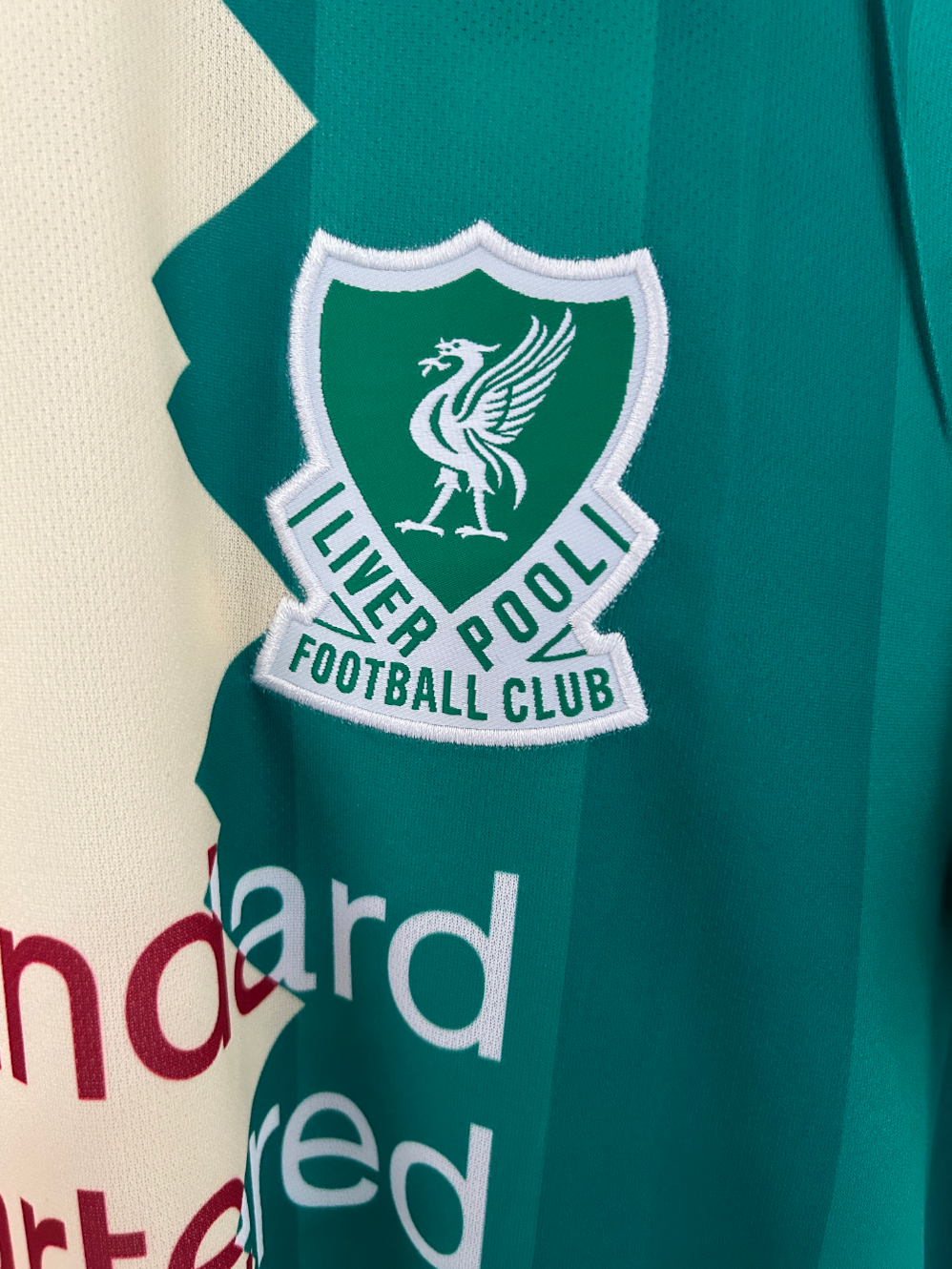 Camisola Edição Especial Três em Um Liverpool 2025/2026