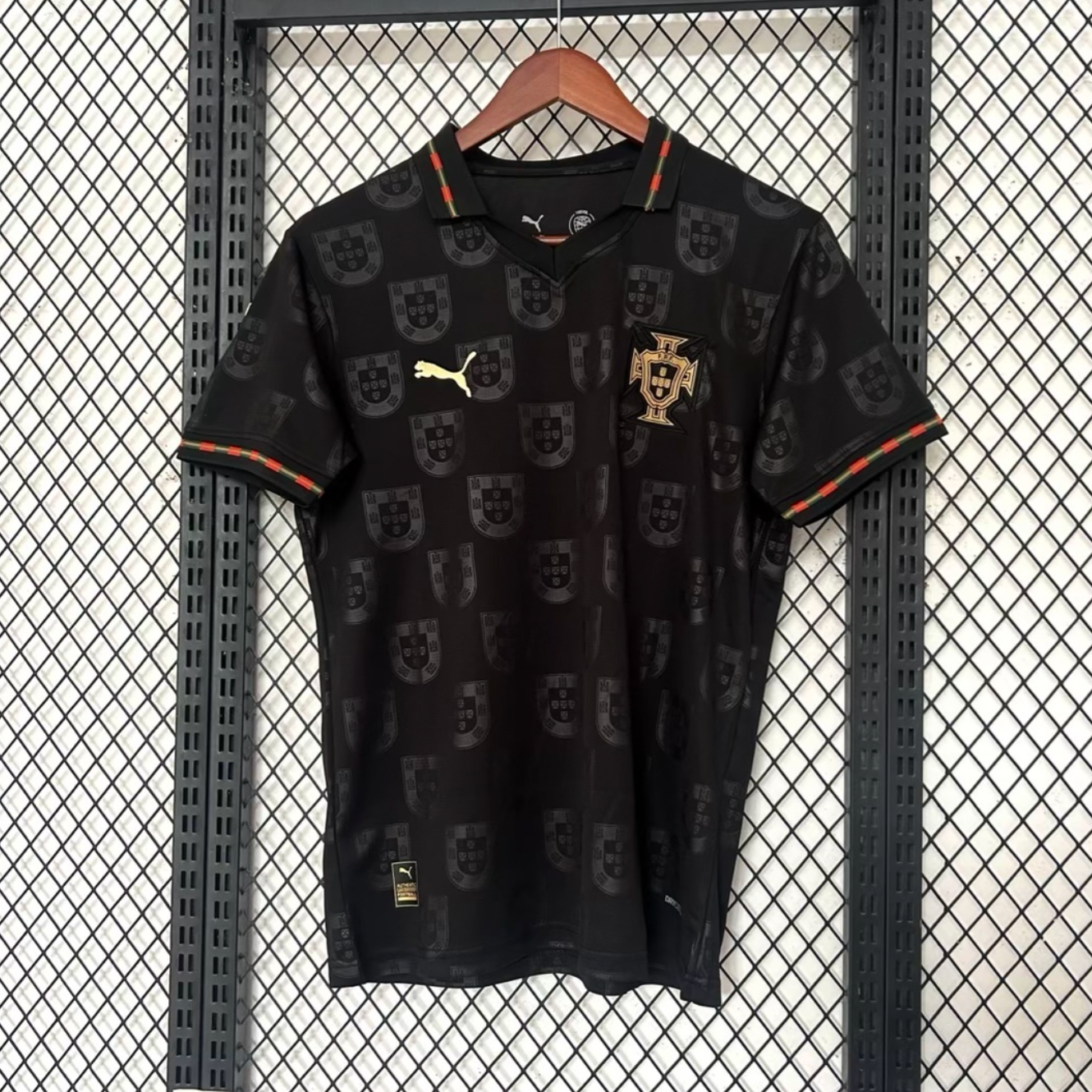 Portugal 2026 Speciale Editie Eusébio Uitrusting – “Pantera Negra” (Zwart Shirt)