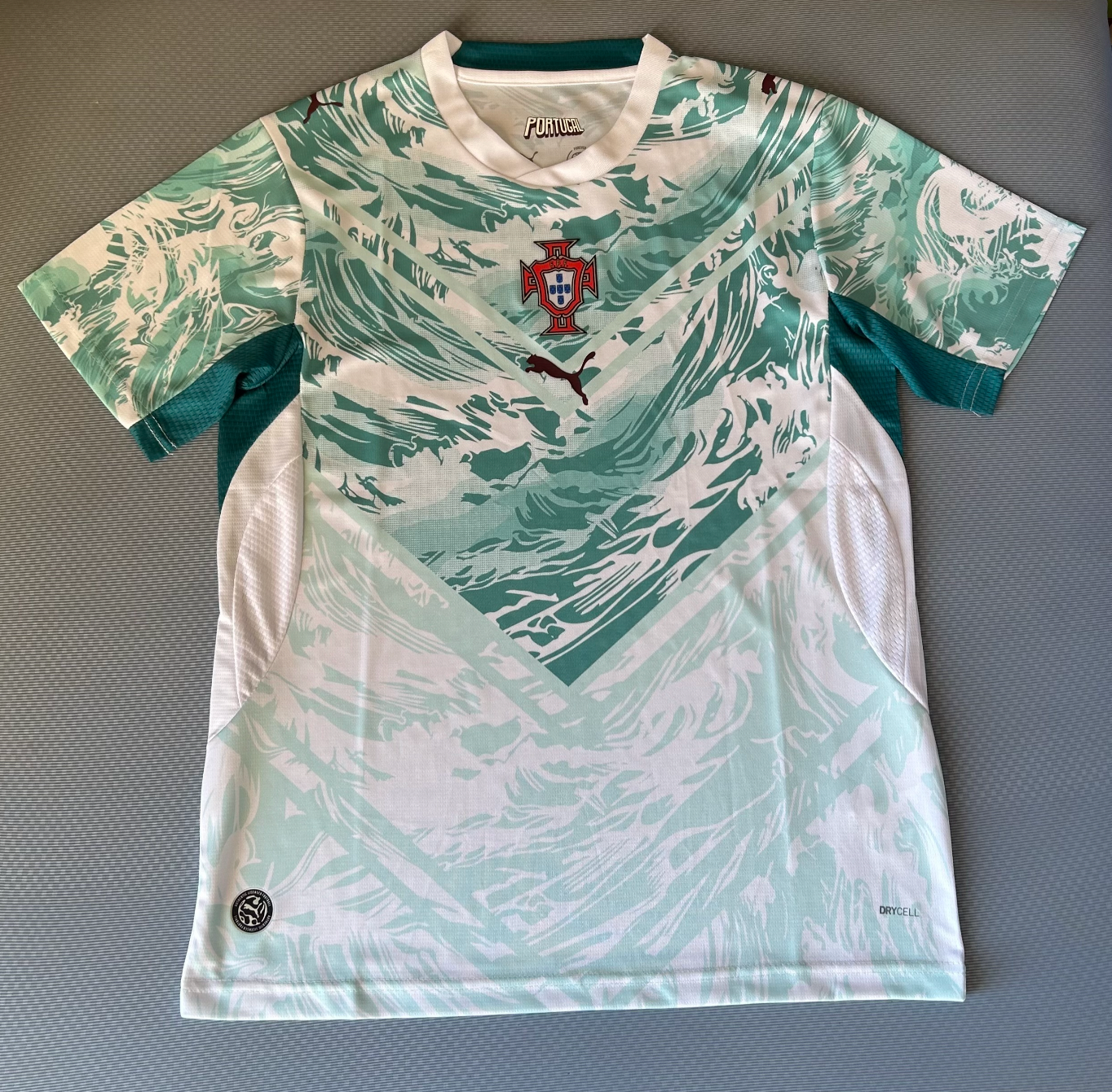 Camiseta visitante de Portugal para la Copa Mundial 2026