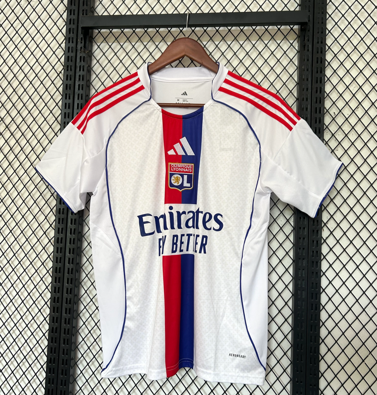 Camiseta local Olympique Lyonnais 2025/2026