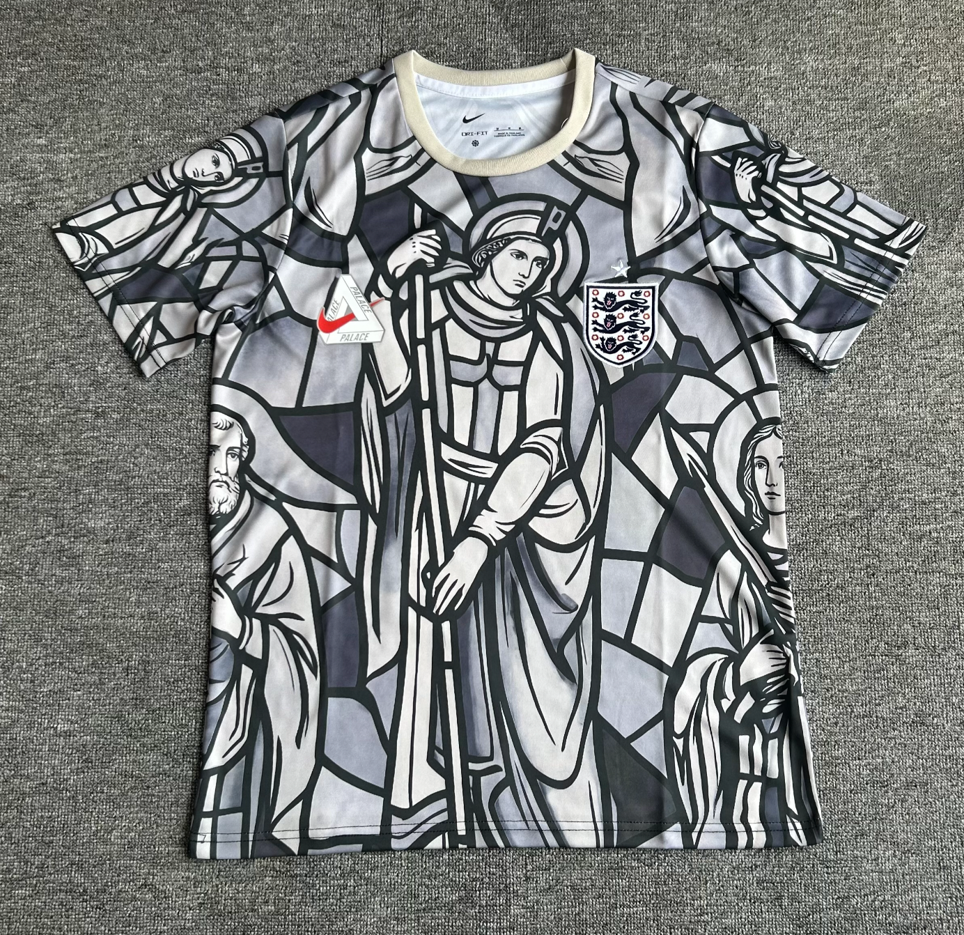 Maillot édition spéciale Angleterre x Palace