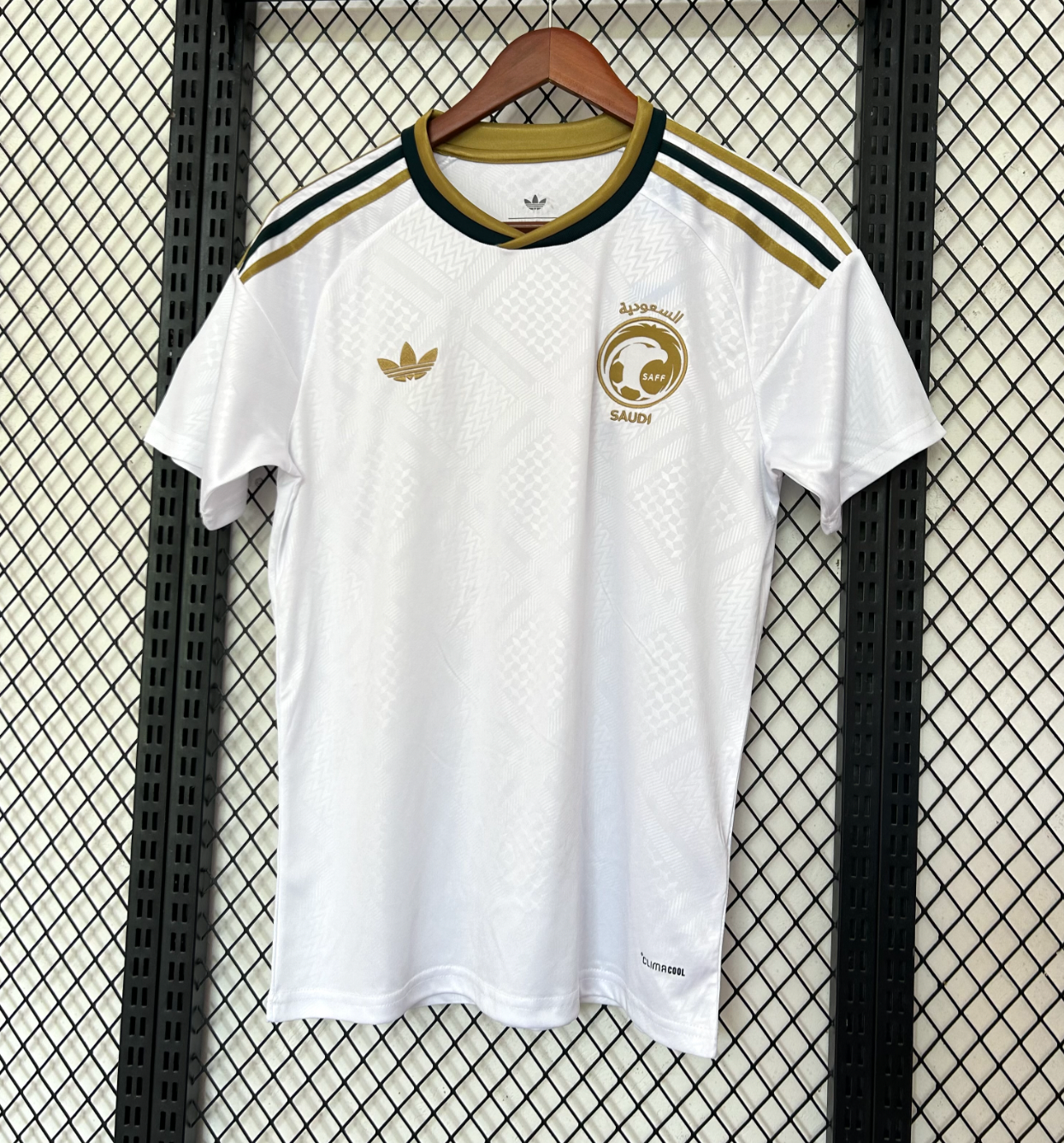 Saudi Arabia 2026 World Cup away jersey