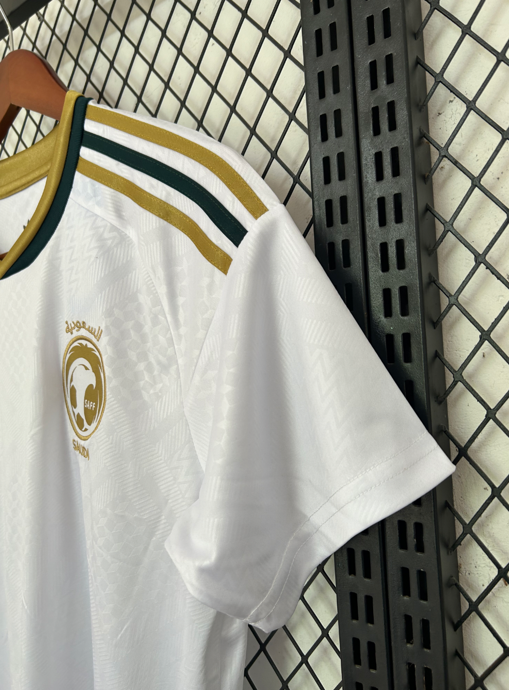 Saudi Arabia 2026 World Cup away jersey