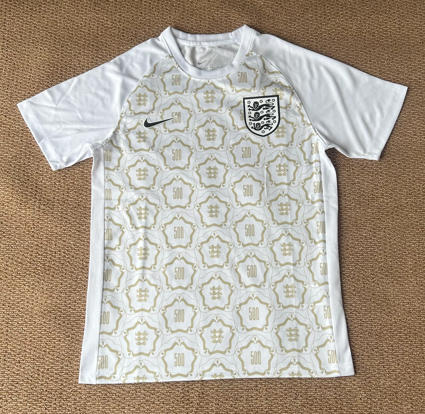 Camisola pré-jogo branca Inglaterra 2026/2027