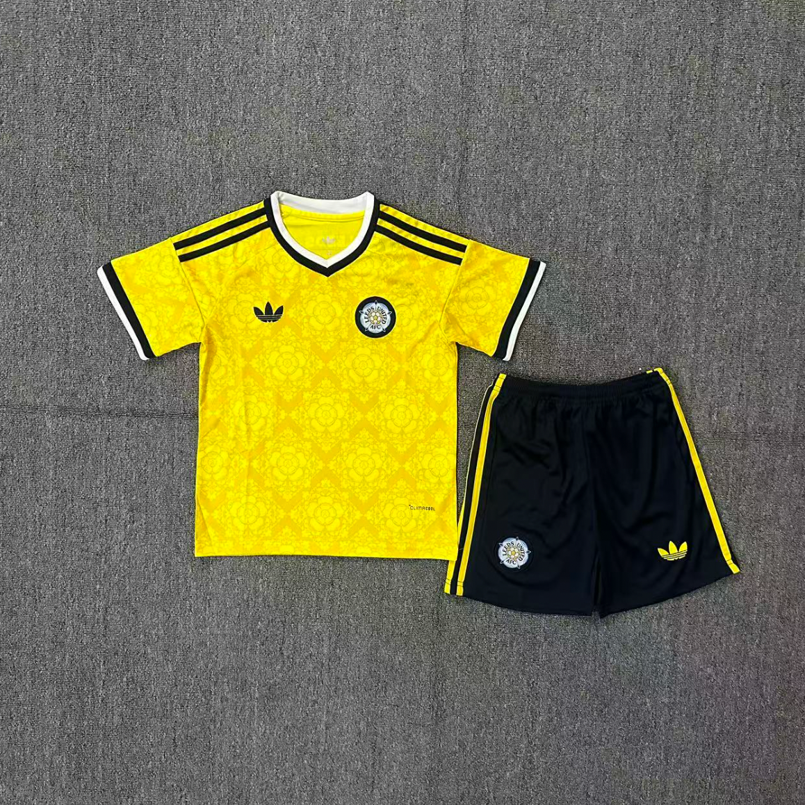 Leeds United 2026/2027 Kids Away Jersey