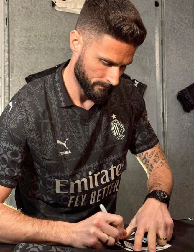 AC Milan 2024-2025 | 4.º equipamento Fora | Versão Escura