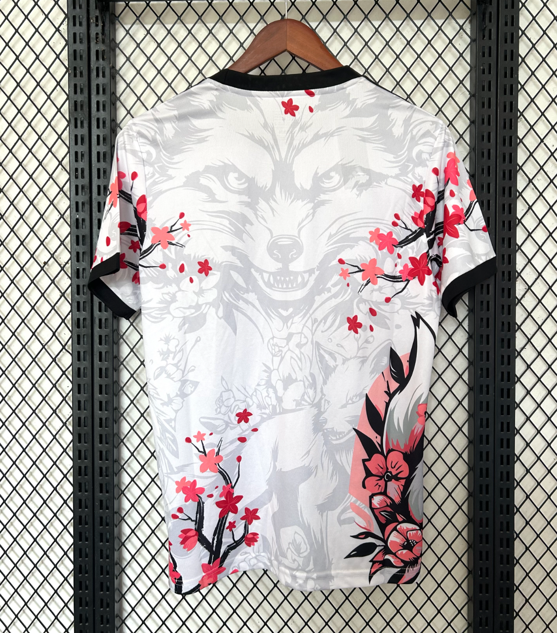 Camisola Edição Especial Japão Raposa Rosa 2025