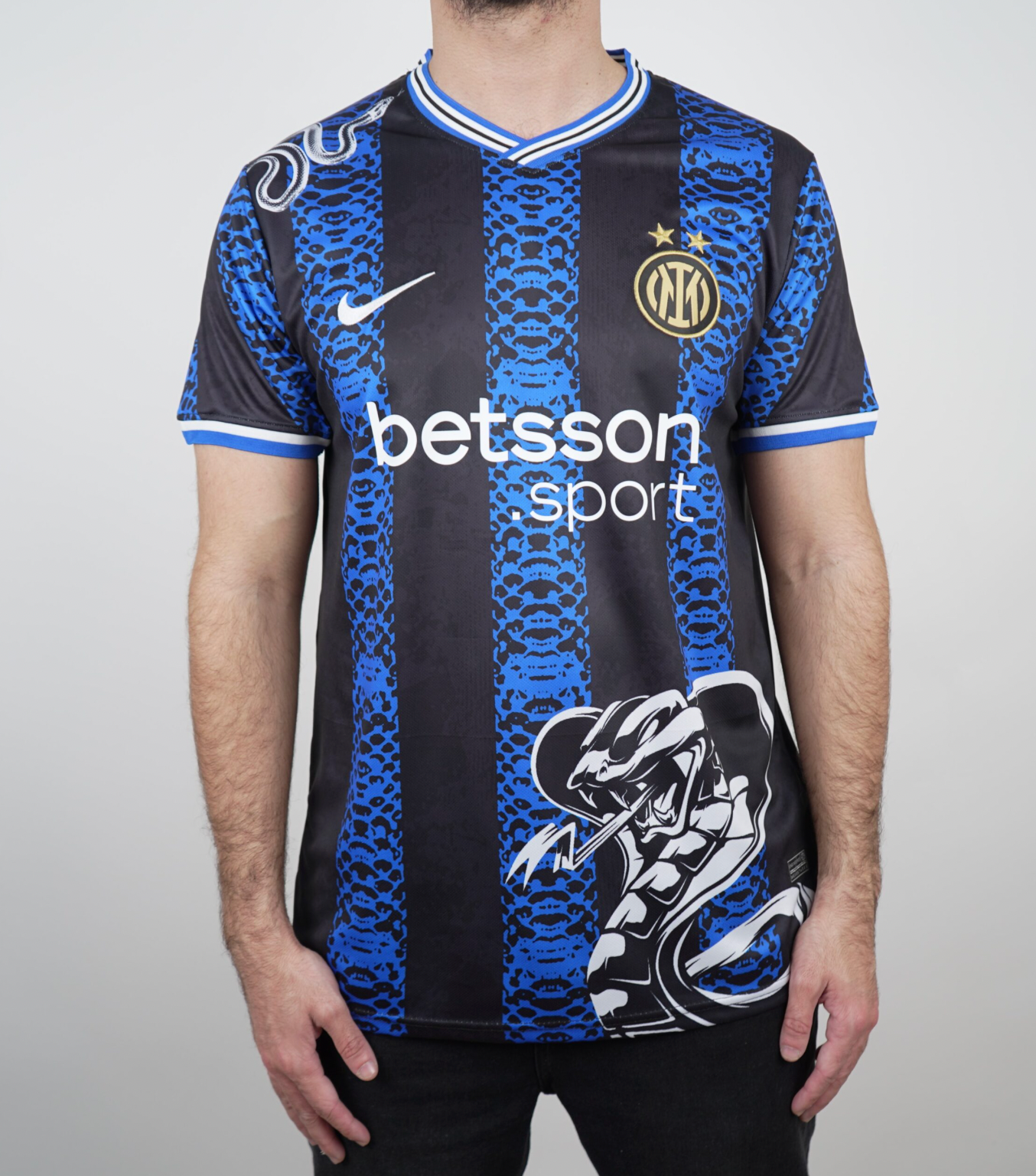 Inter Milão Camisola Cobra 24/25