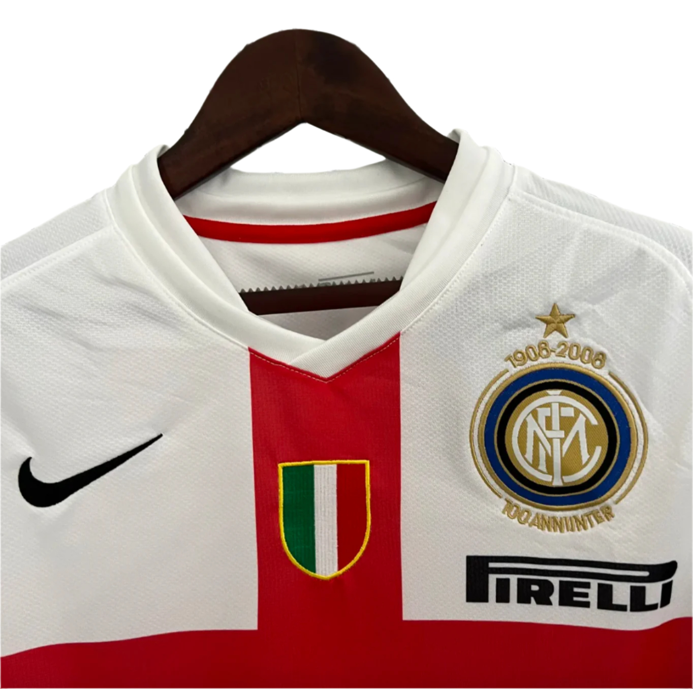 Inter Milão Camisola Cruz Vermelha 2007/2008