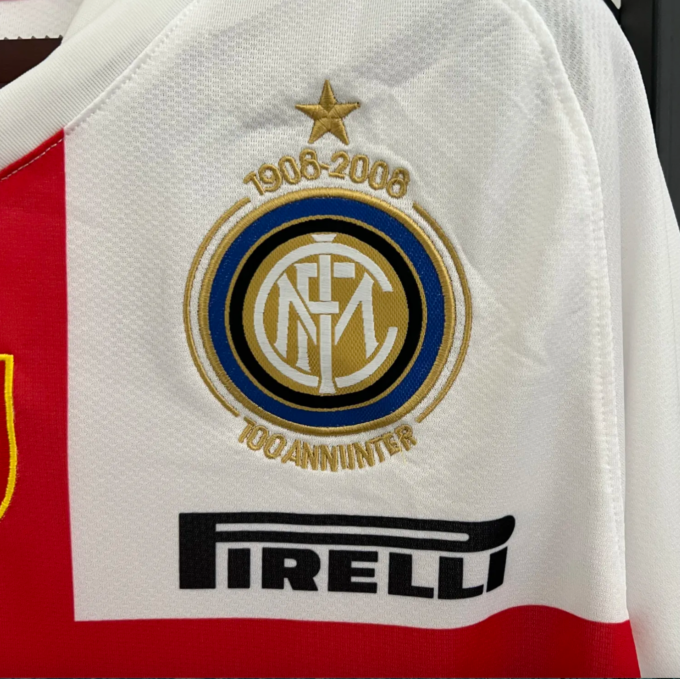 Inter Milão Camisola Cruz Vermelha 2007/2008