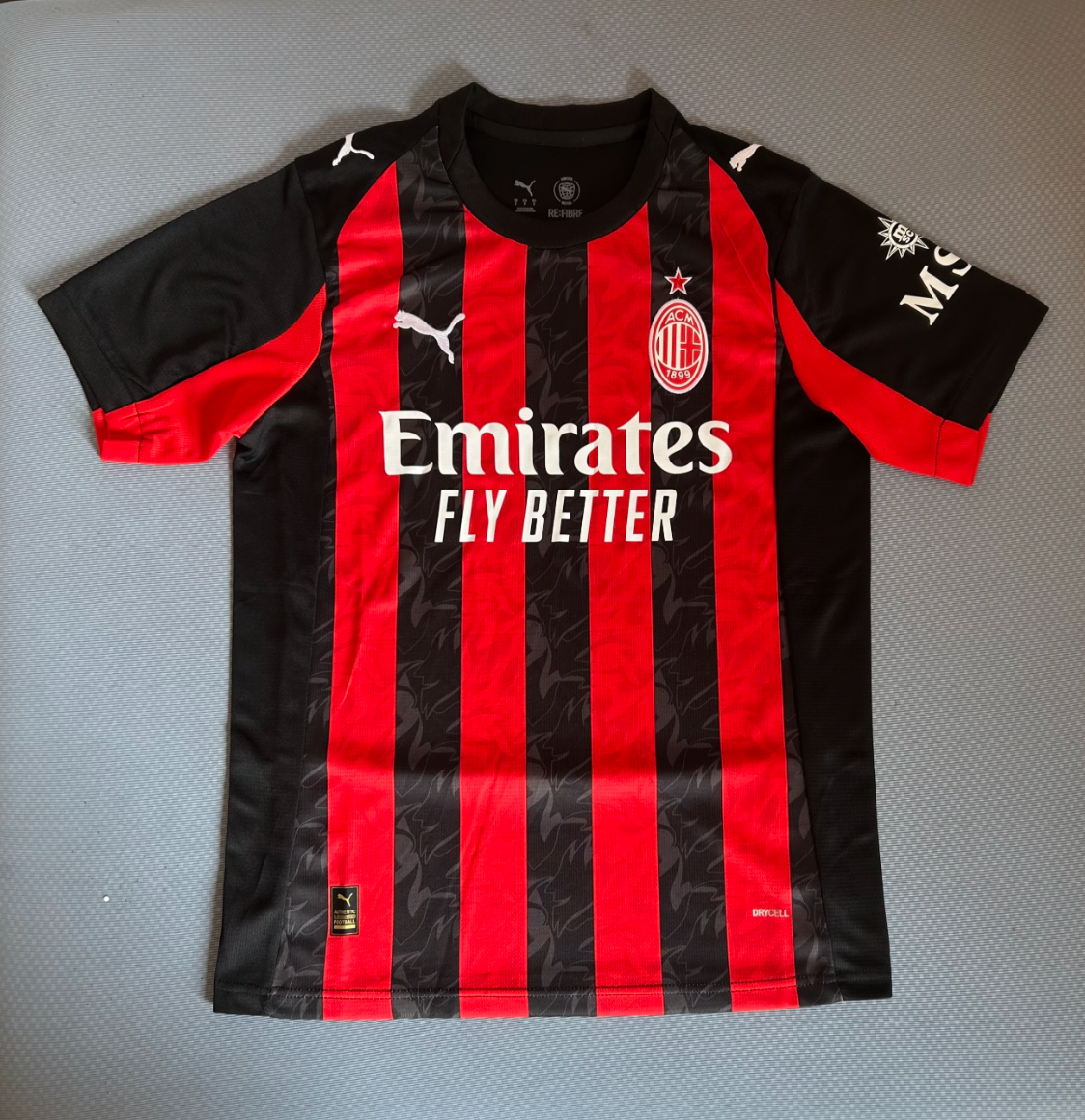 Camisola Casa AC Milan 2025/2026