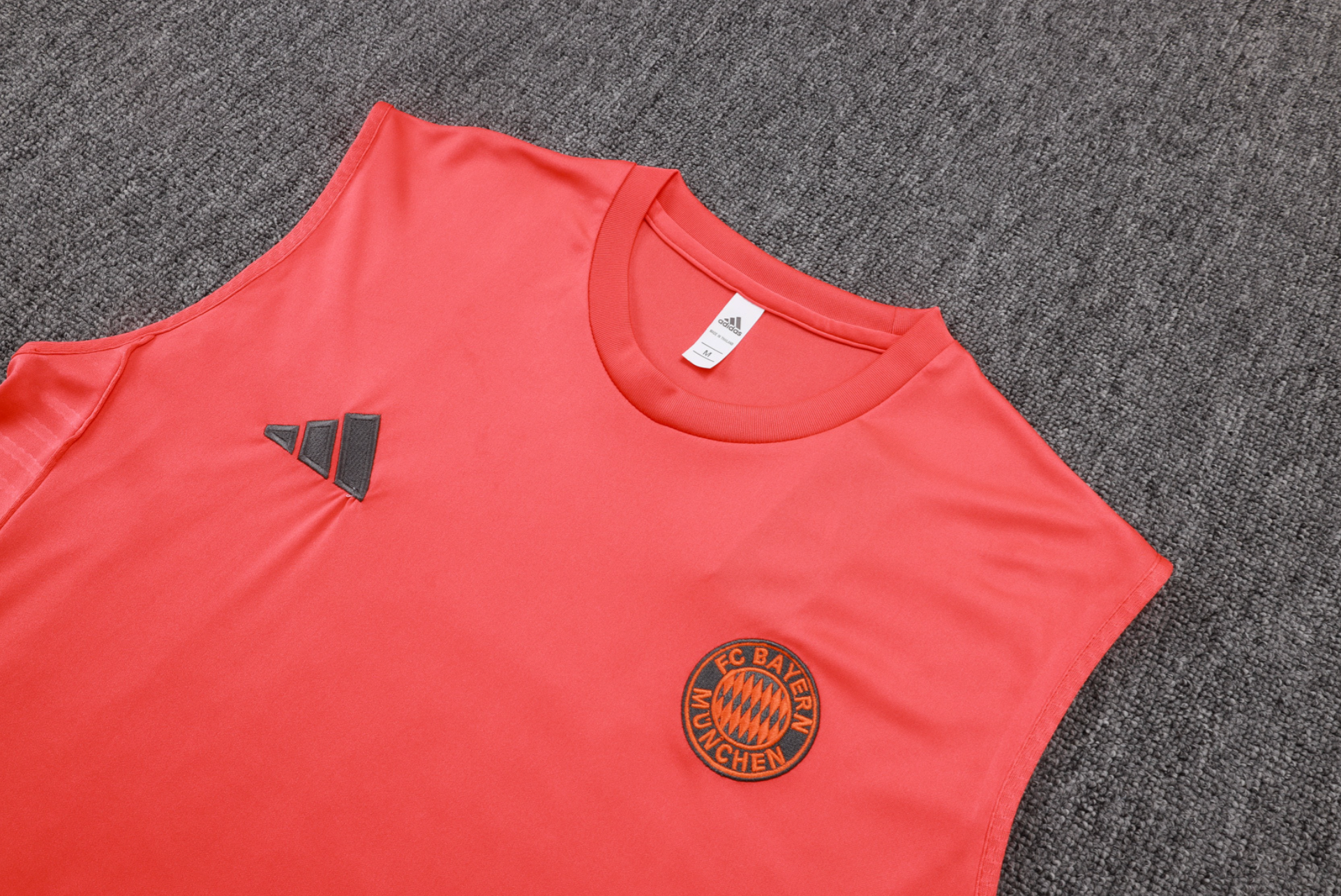 Bayern Munich 2025/2026 Sleeveless Summer Training Set
