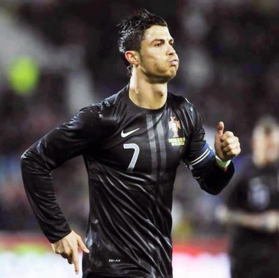 Portugal 2013 – 2014 Auswärtstrikot Langarm