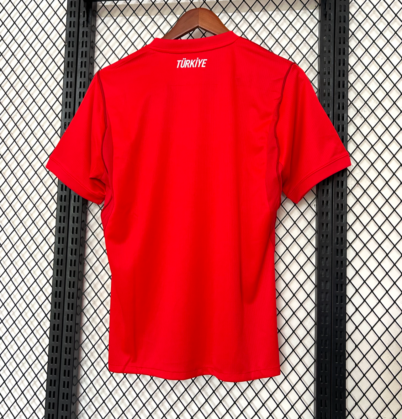 Turkey 2026 World Cup home jersey