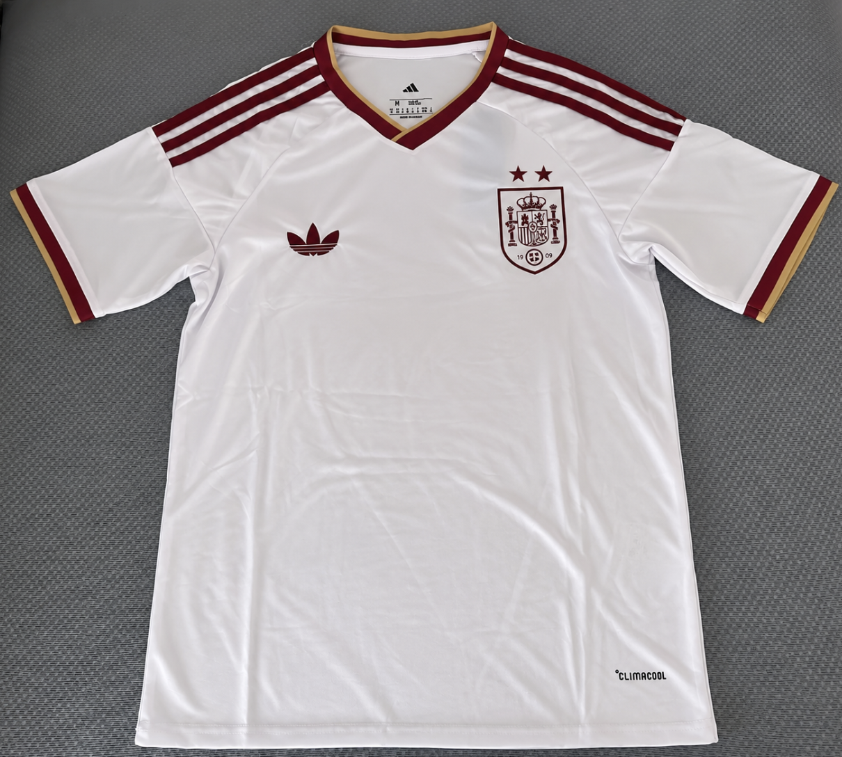 Spain 2026 World Cup away jersey