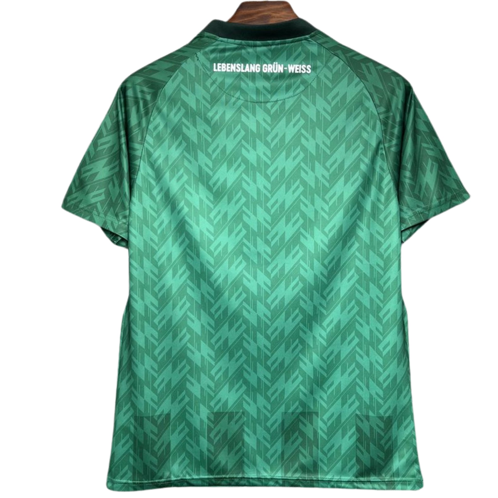 Werder Bremen 24-25 Thuistenue