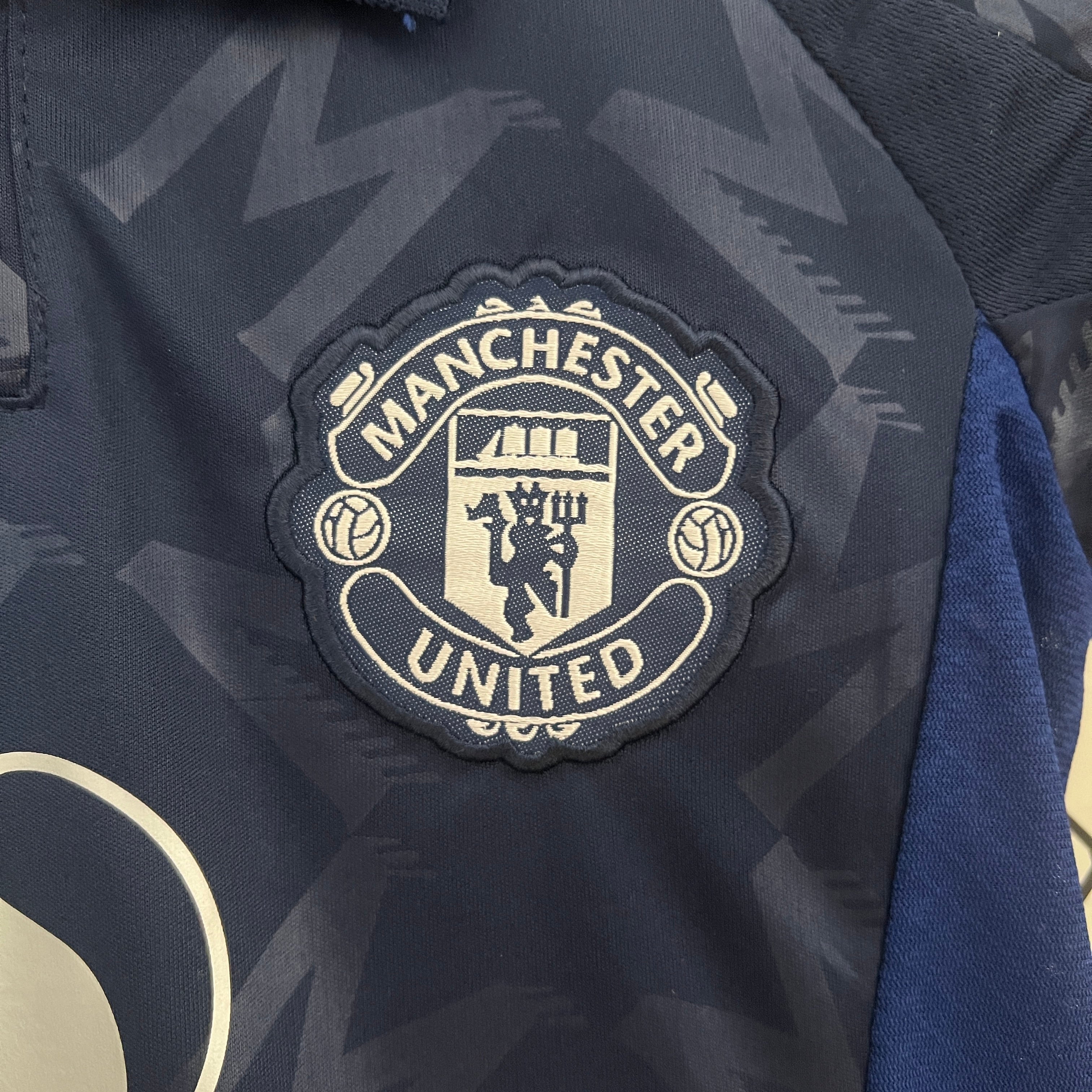 Manchester united 24-25 Kids football jersey