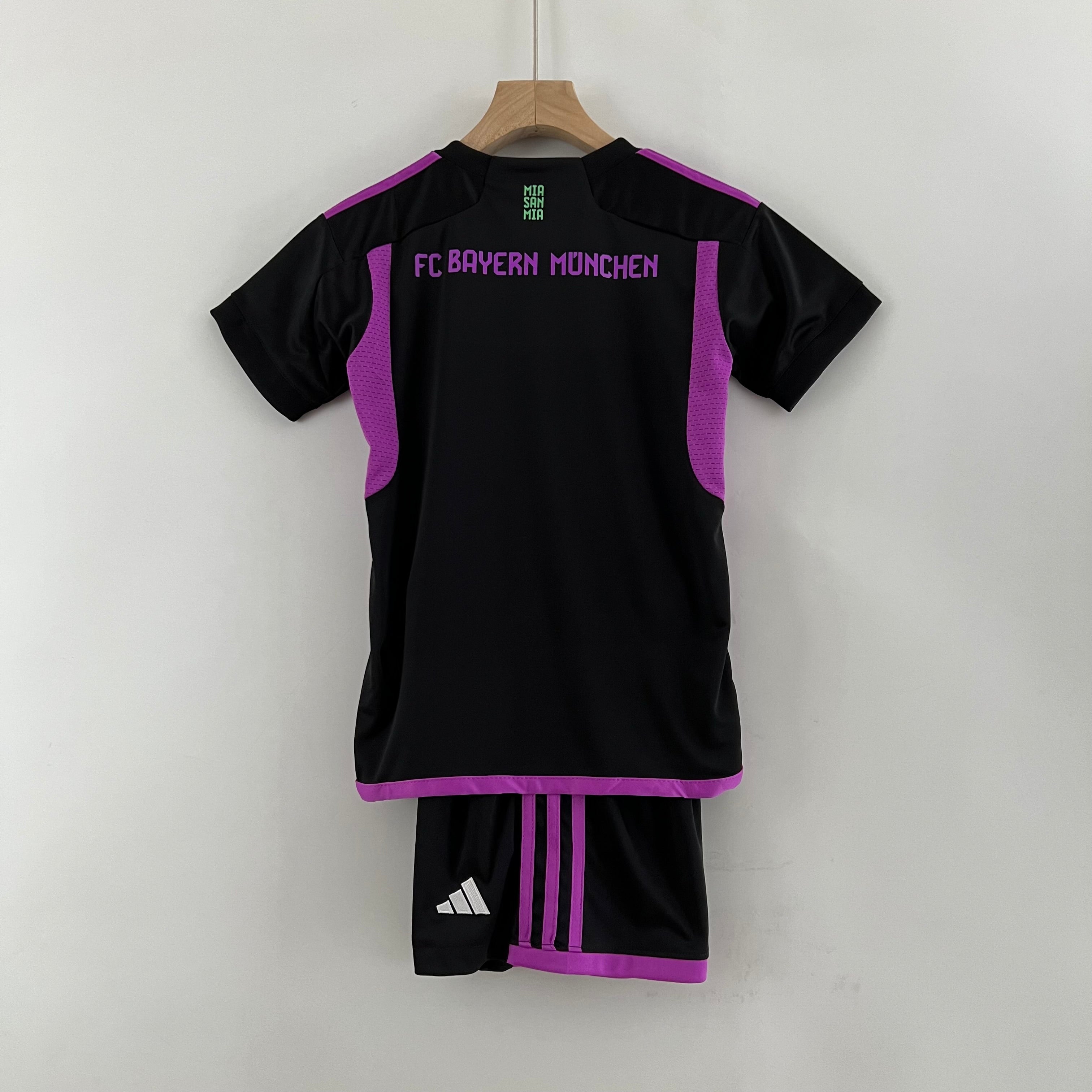 Camisola Fora Bayern Munique 23-24 Crianças