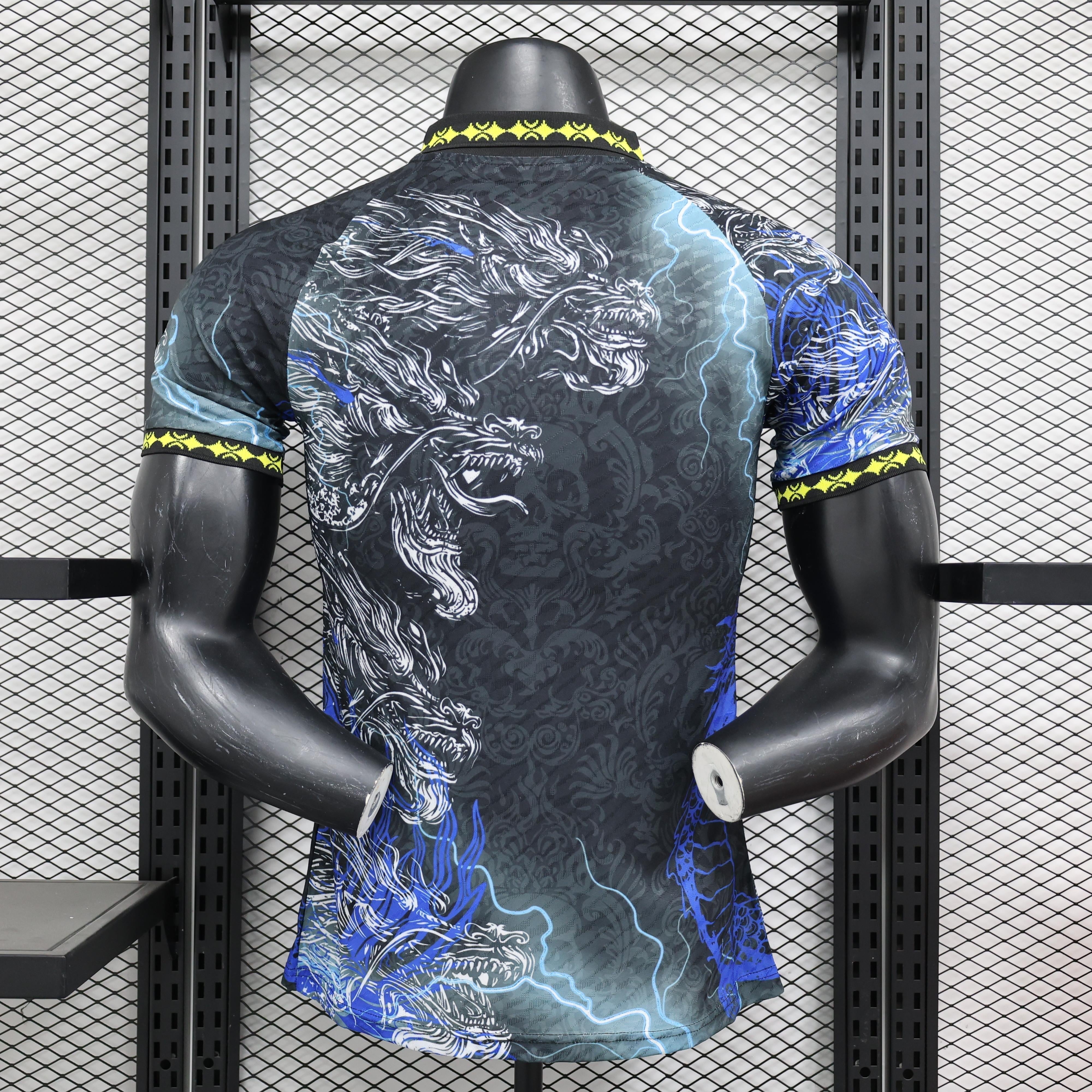 Real Madrid „Thunder Dragon“ Sonder-Kit