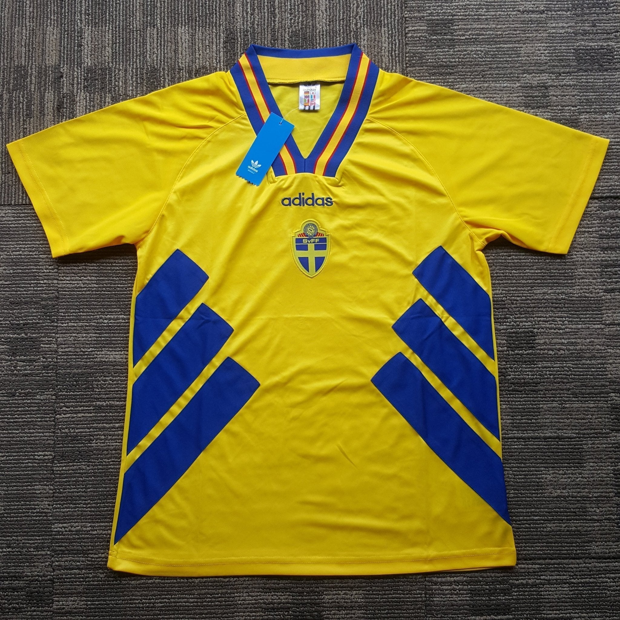 Camiseta retro local Suecia 1994