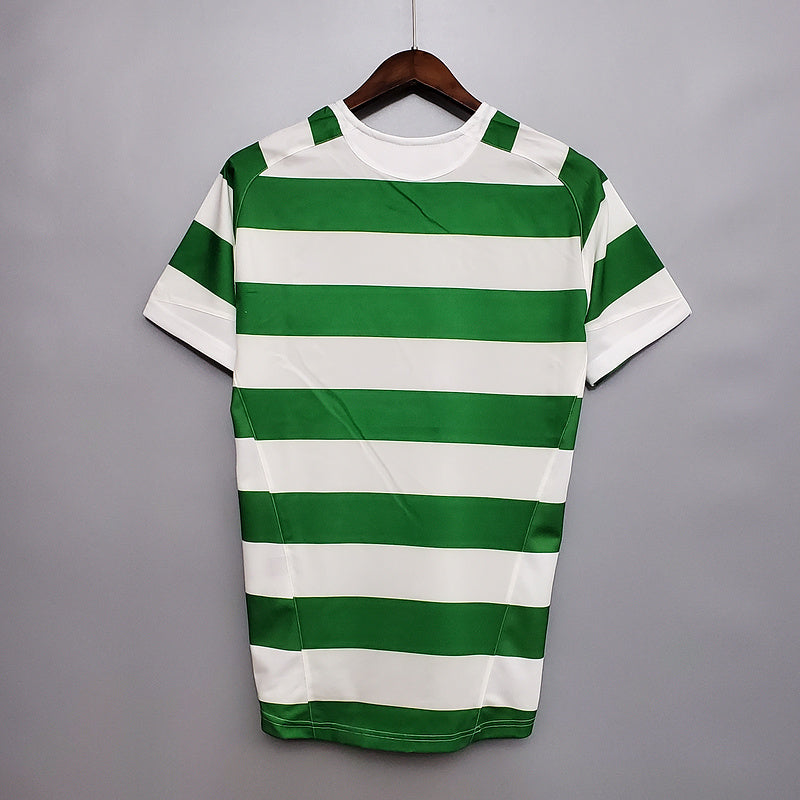 Équipement rétro Celtic 2005-2006