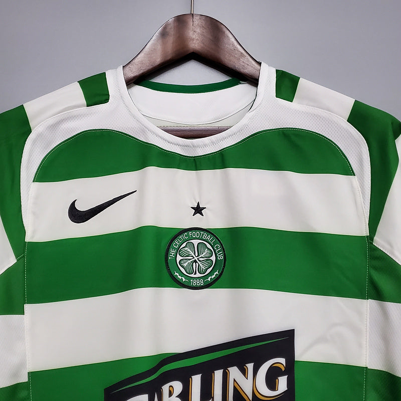 Équipement rétro Celtic 2005-2006