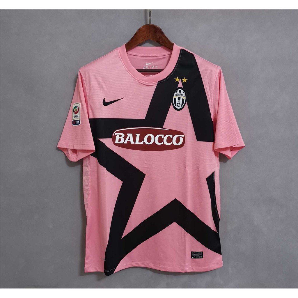 Juventus 2011-2012 | Equipamento retro alternativo rosa