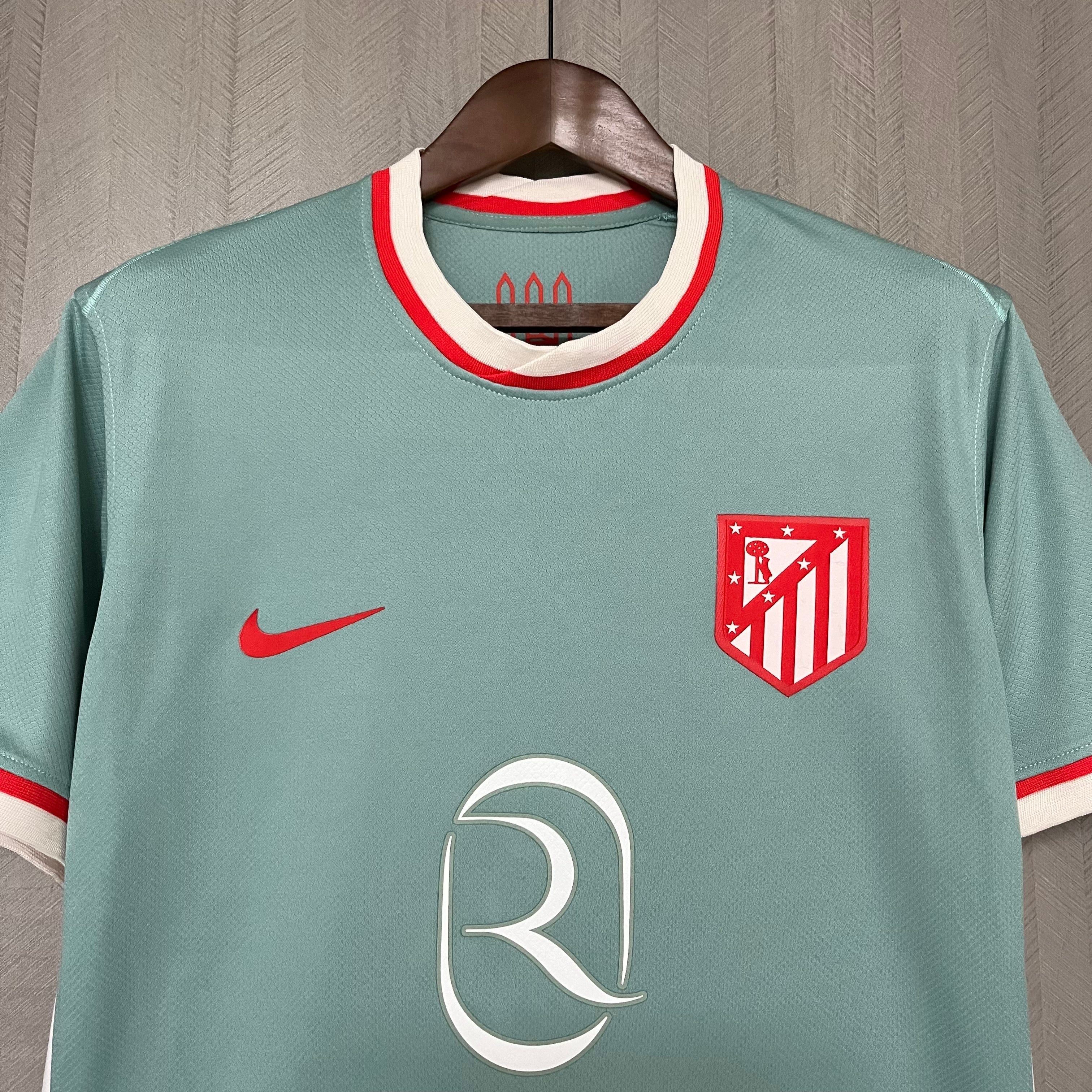 Atlético Madrid 24-25 Auswärtstrikot
