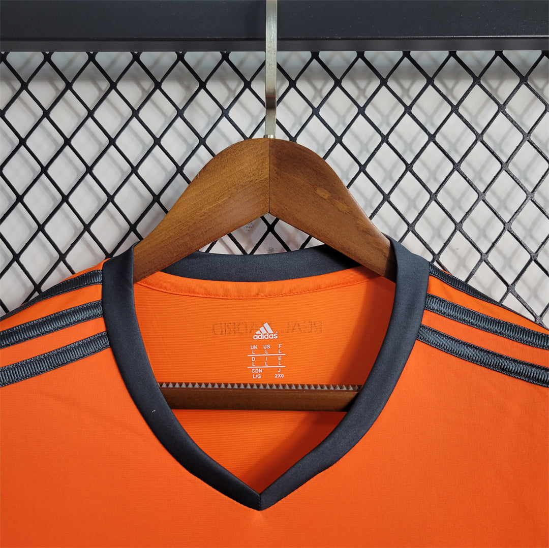 Troisième maillot rétro manches longues orange Real Madrid 2013/2014