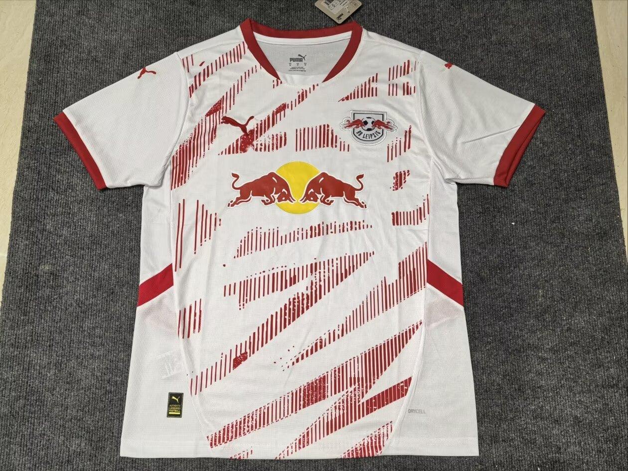 Kit casa Lipsia 2024/2025