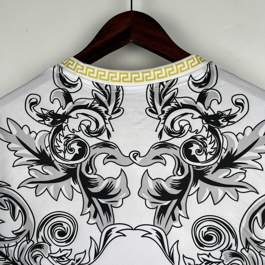 ITALIE Maillot concept VERSACE 2023