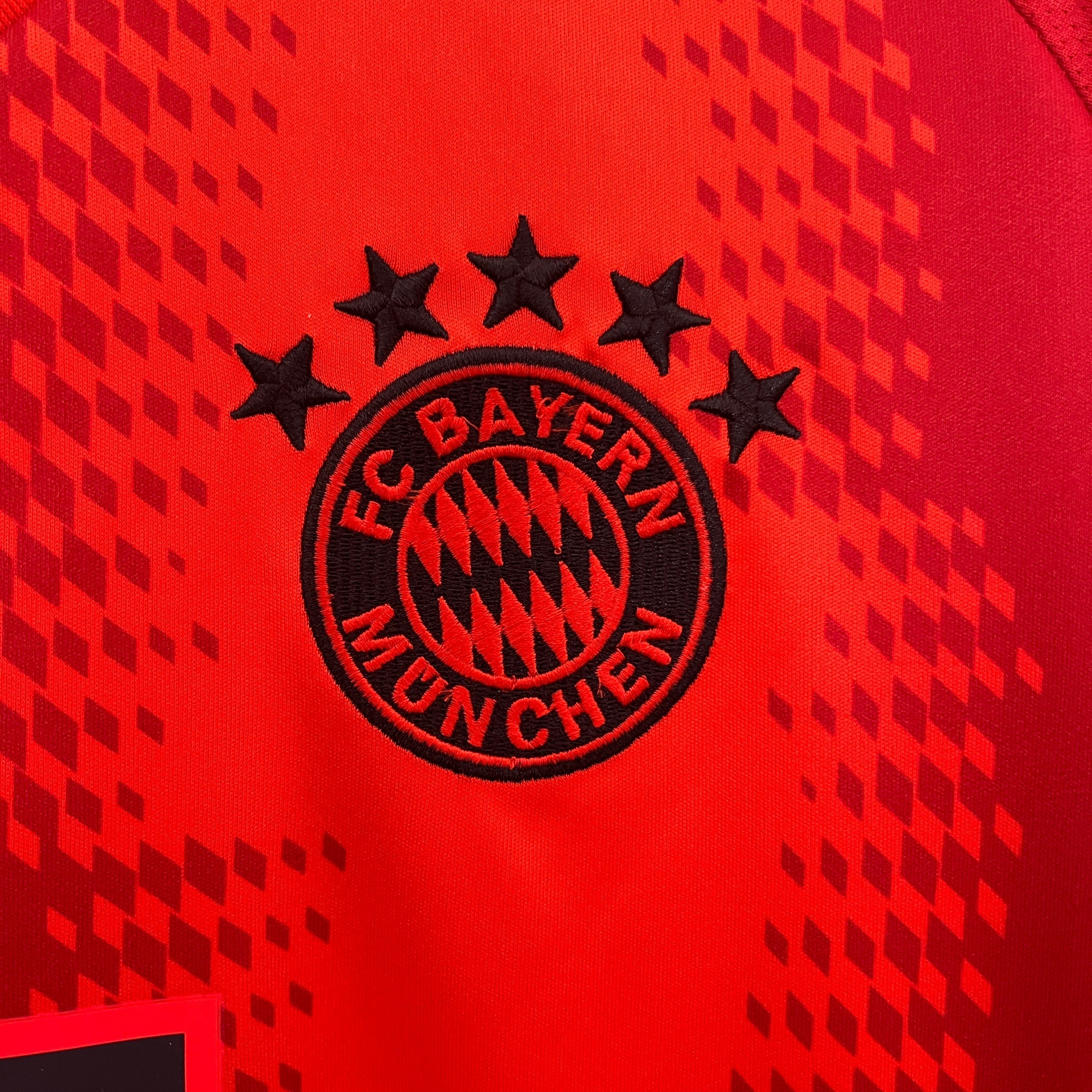 Bayern München 2024/2025 Heimtrikot