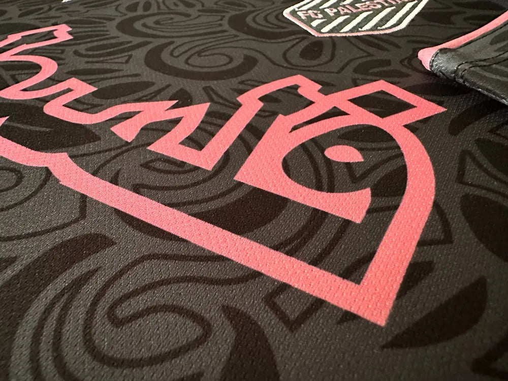 Camisola colaboração FC Palestina X Farrah Azam kit preto