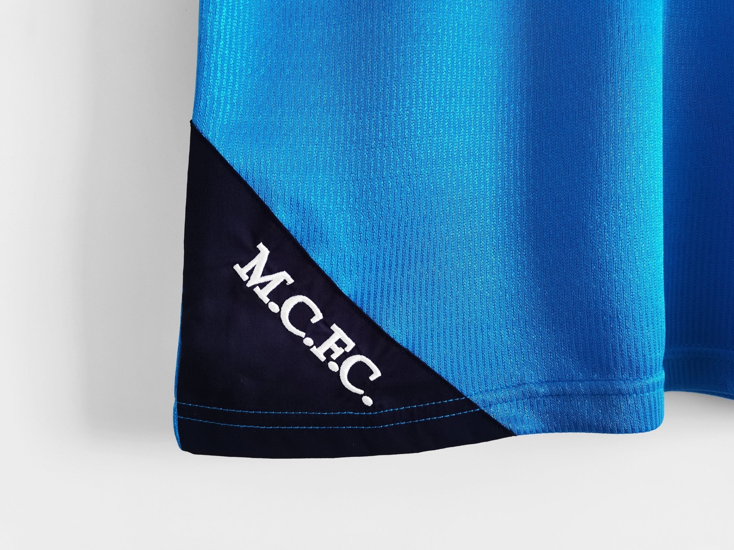 Manchester City 1999–2001 Retro Thuis Jersey