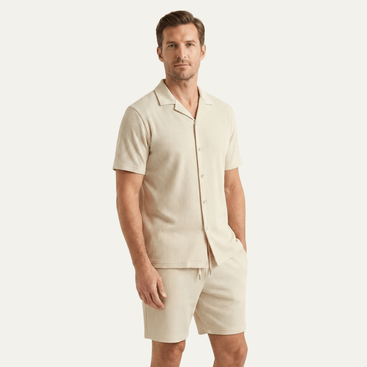 Herren-Lounge-Set — Geripptes Kurzarm-Top & Kordelzug-Shorts