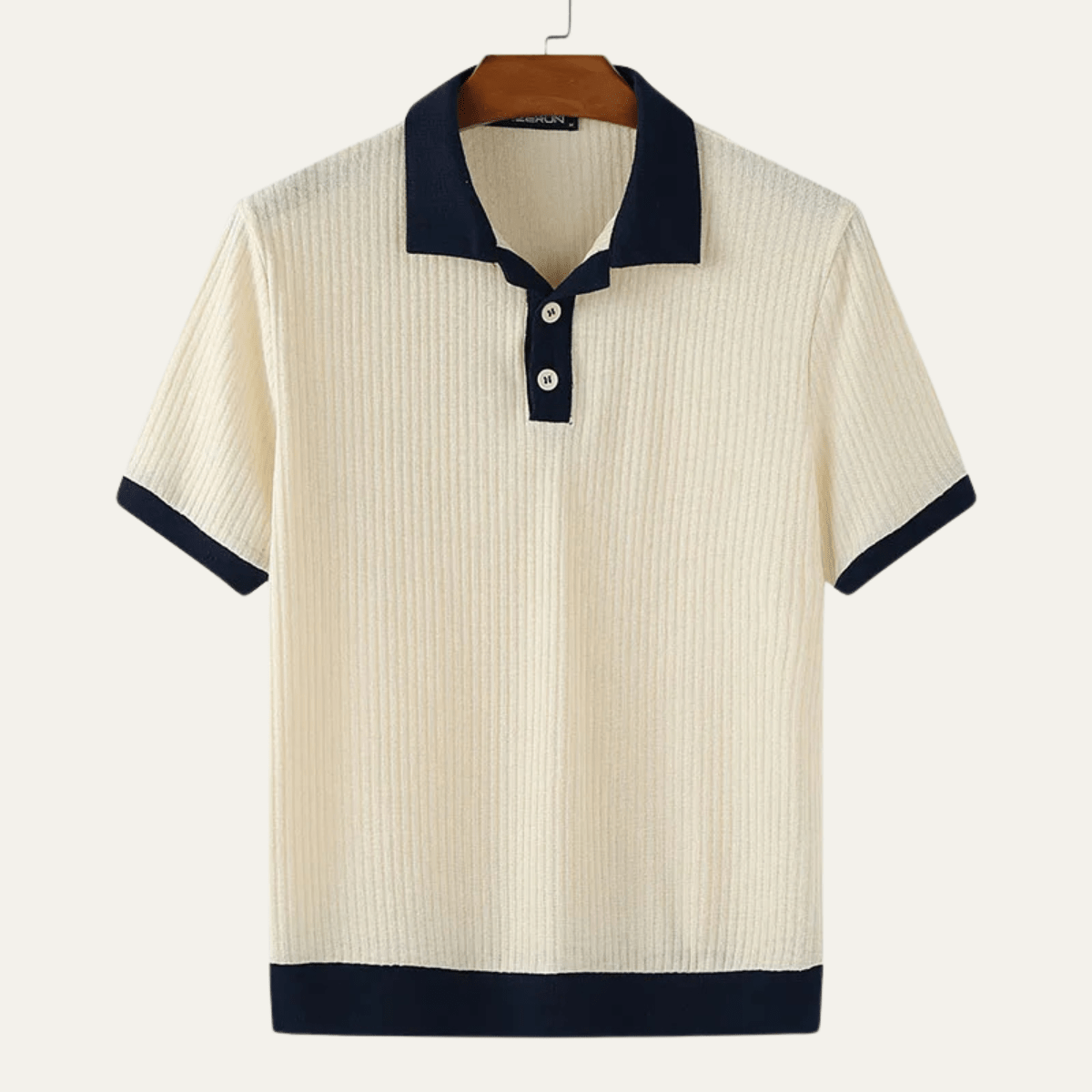 Polo de hombre — Ajuste regular, mangas cortas y cierre con botones