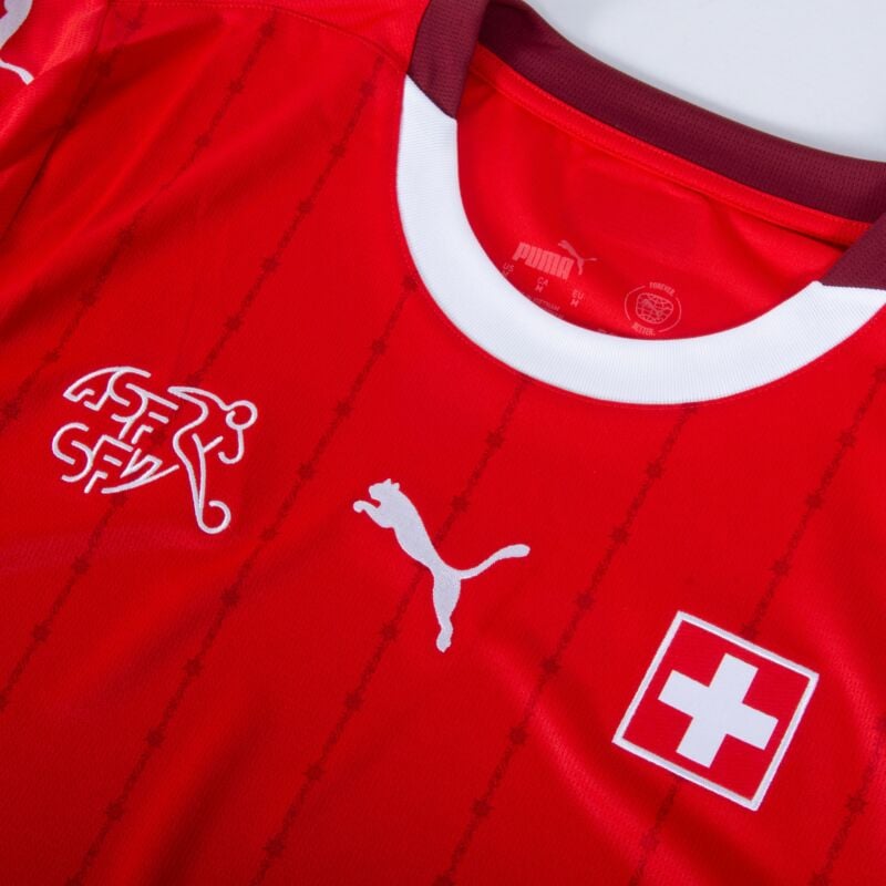 Zwitserland Thuisshirt 24/25 Euro 2024